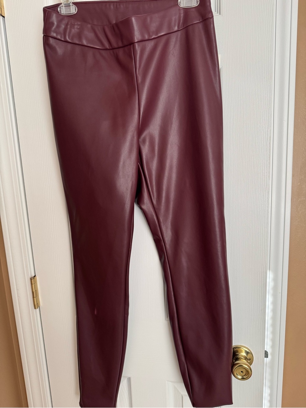 Bar III Faux-Leather Leggings in Burgundy